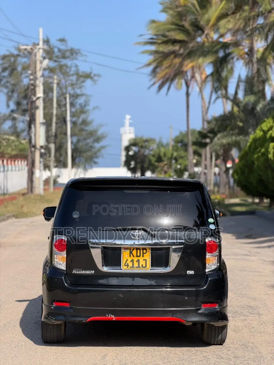 Toyota Rumion 1.5 FWD 2023 Black