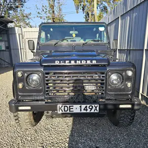 Land Rover Defender Puma 110 2.4 TD 2009 Black