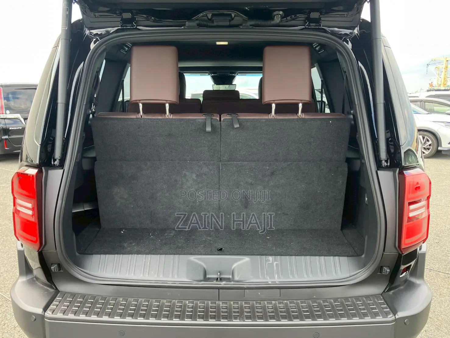 Toyota Land Cruiser Prado 2.8 2025 Black