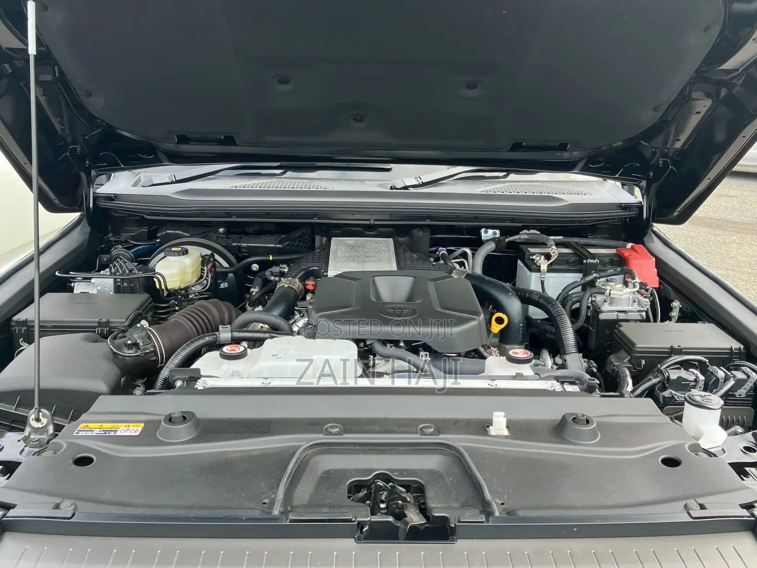 Toyota Land Cruiser Prado 2.8 2025 Black
