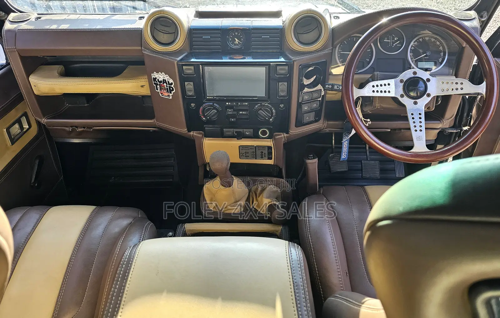Land Rover Defender Puma 110 2.4 TD 2009 Black