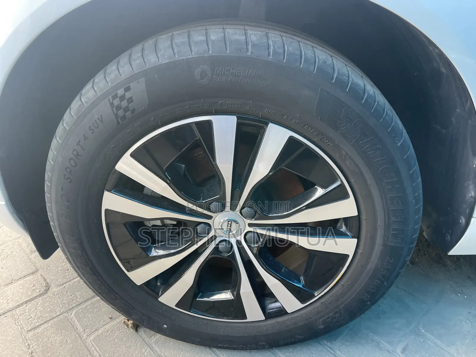 Volvo XC60 2020 White