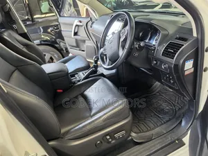 Toyota Land Cruiser Prado 2021