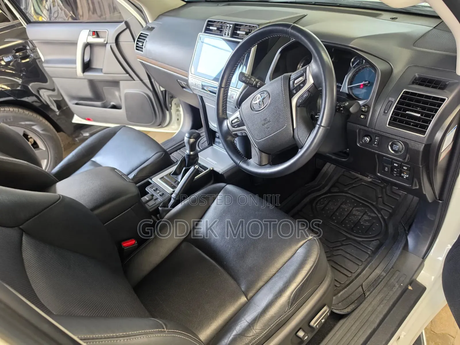 Toyota Land Cruiser Prado 2021