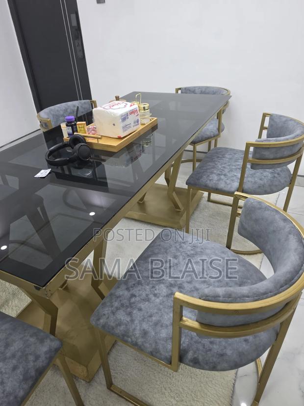 Dinning Table Set