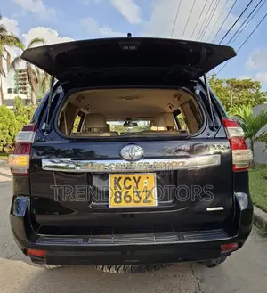 Toyota Land Cruiser Prado 2015 Black