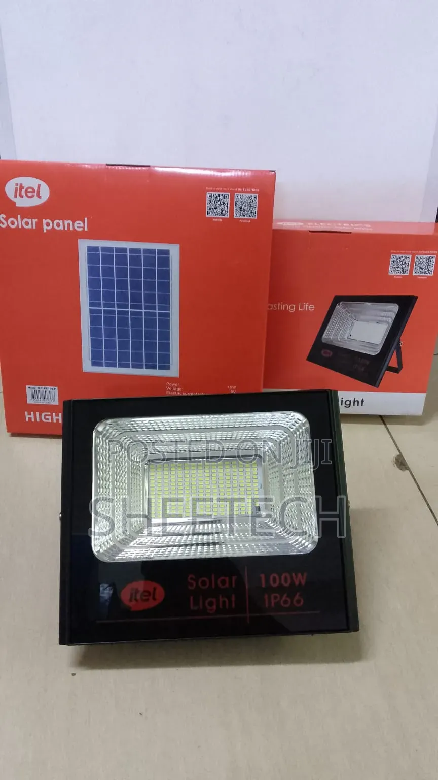 Itel 100w Solar Floodlight