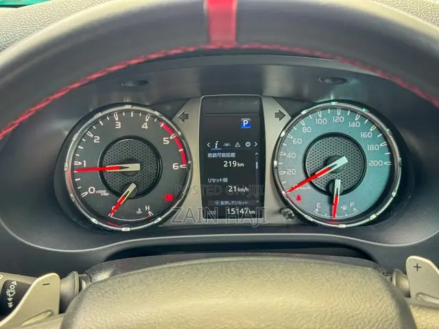 Toyota Hilux 2022 Black