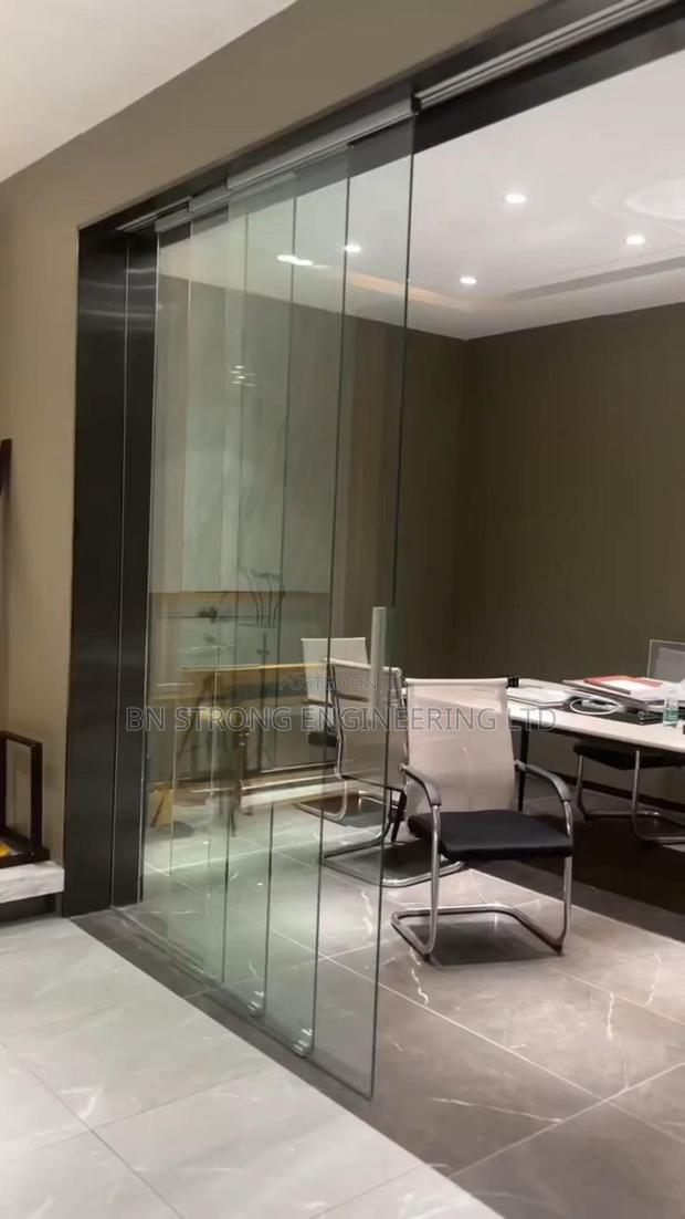 Frameless Glass Sliding Doors