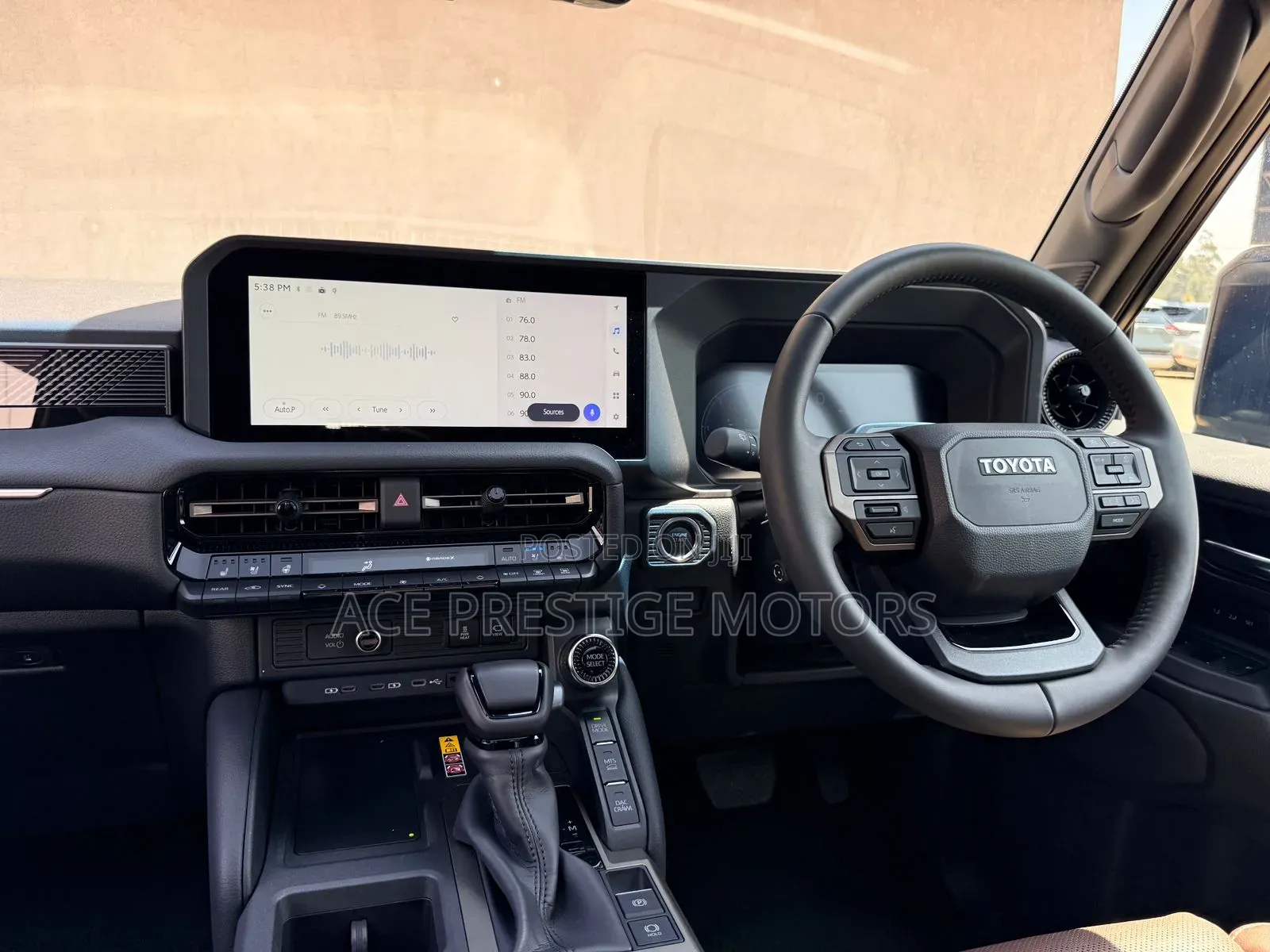Toyota Land Cruiser 2024 Gold