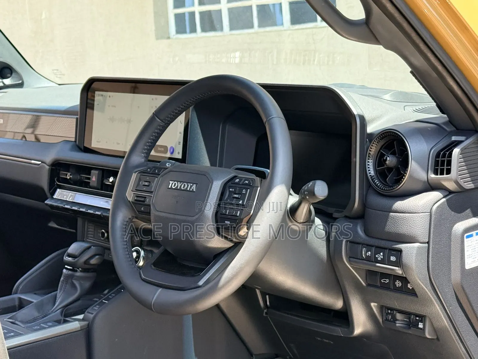 Toyota Land Cruiser 2024 Gold
