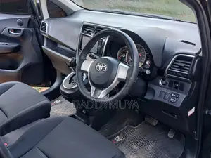 Toyota Ractis 2014 Black
