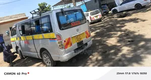 Toyota HiAce 2009 Silver