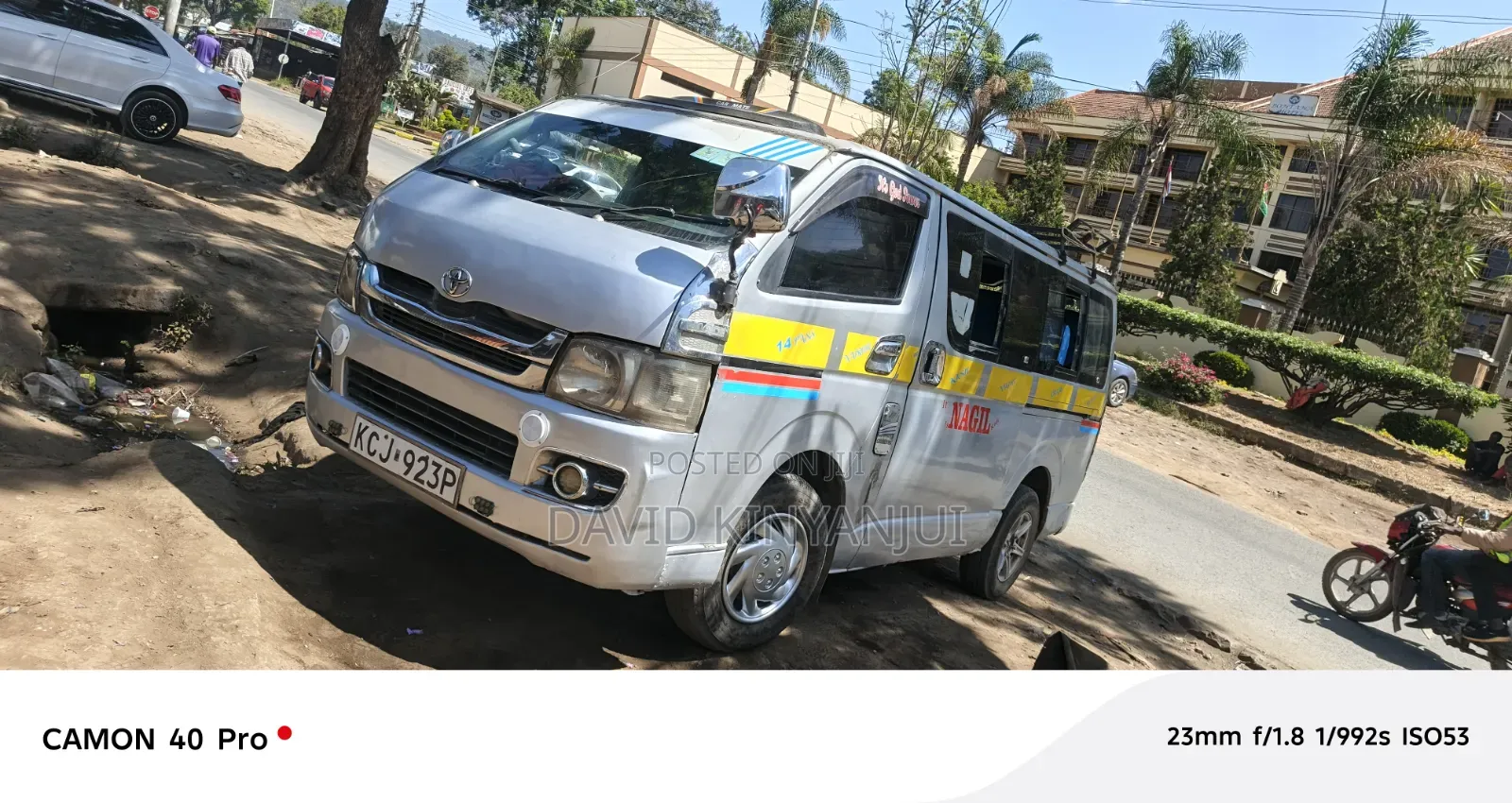 Toyota HiAce 2009 Silver