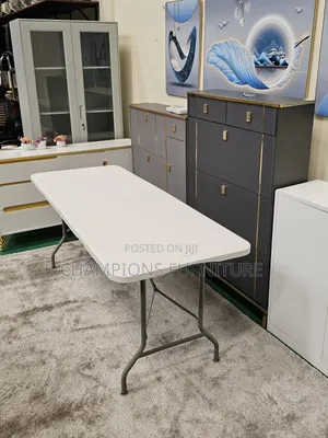 Instant Fold in Half White Table