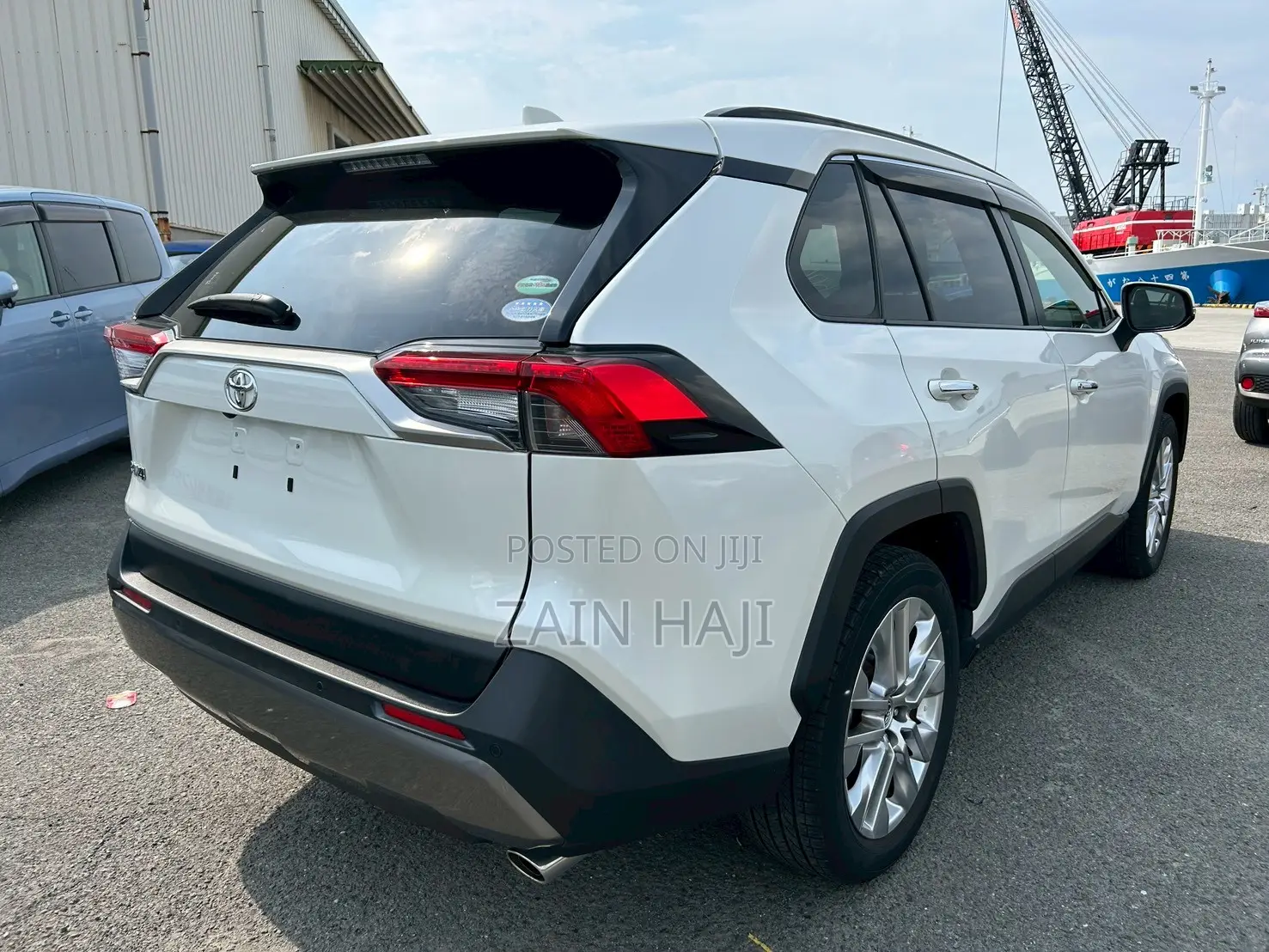 Toyota RAV4 2019 White