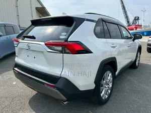 Toyota RAV4 2019 White