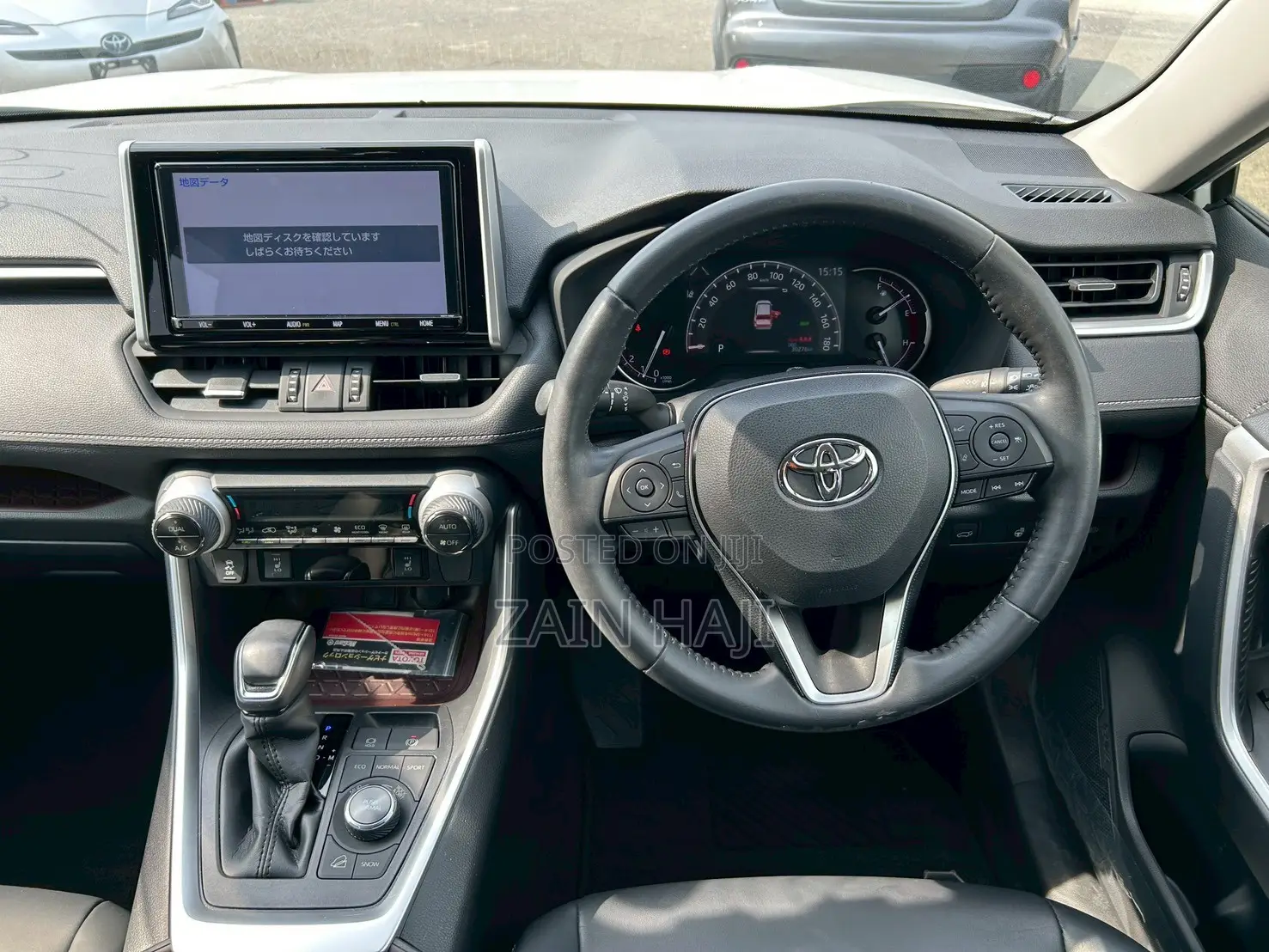Toyota RAV4 2019 White