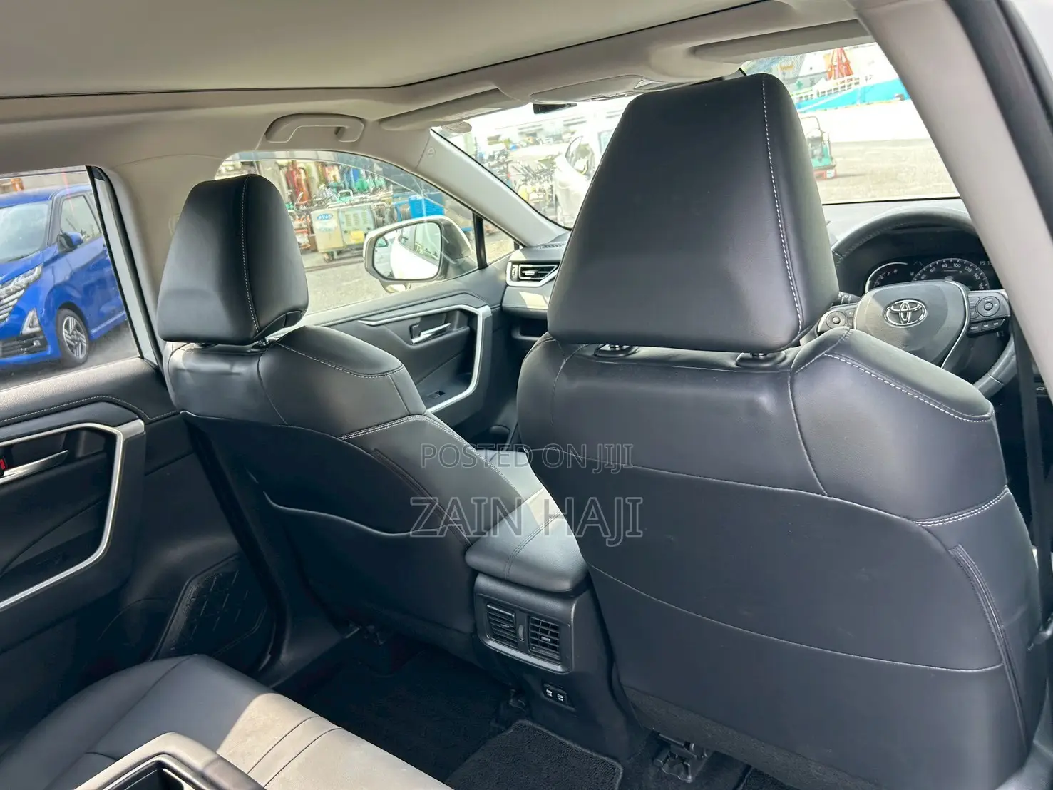 Toyota RAV4 2019 White