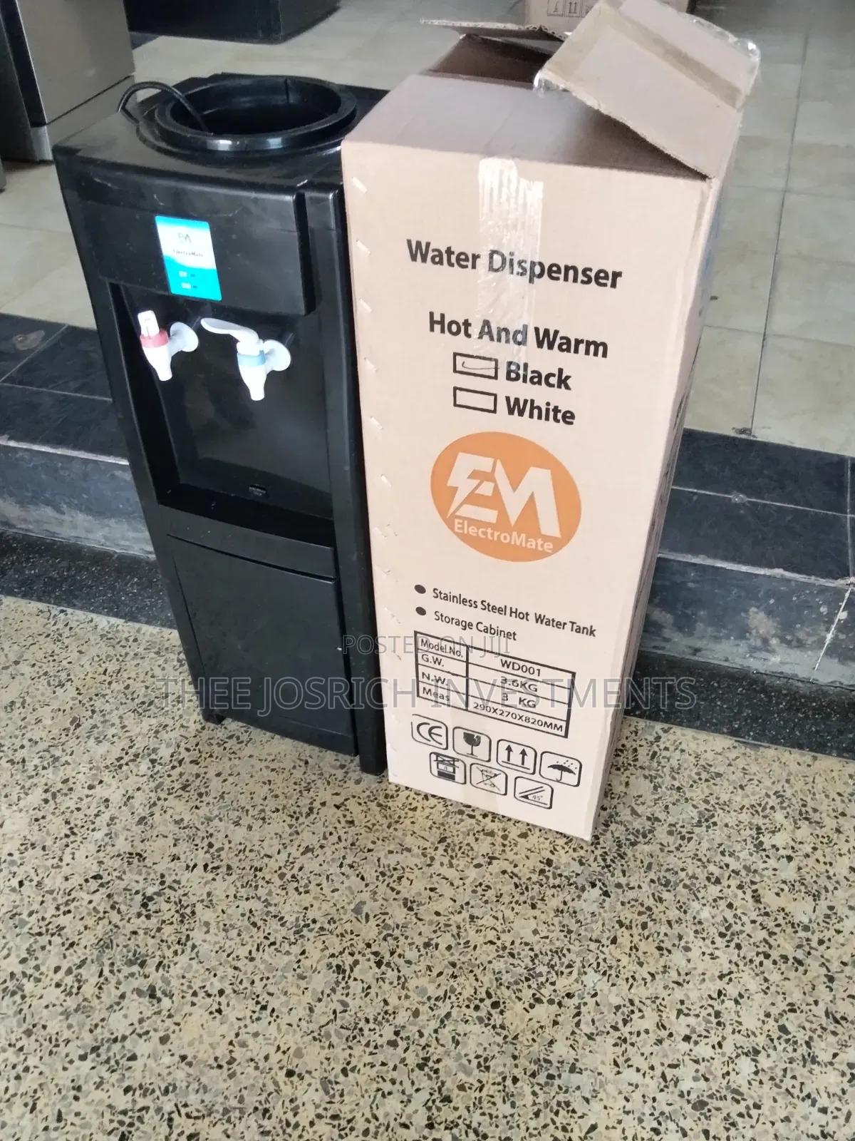 Hot and Normal Dispenser