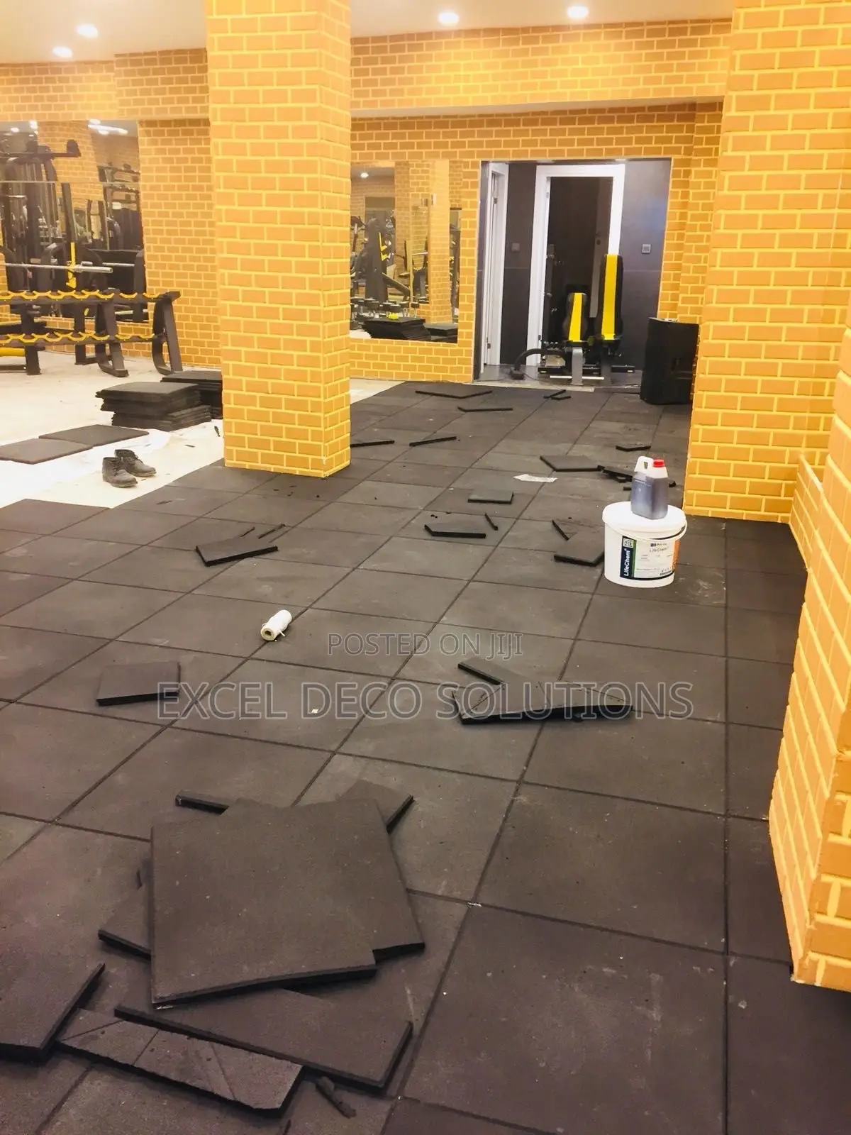 Rubber Gym Flooring 14mm | 91×91cm Heavy Duty Tiles