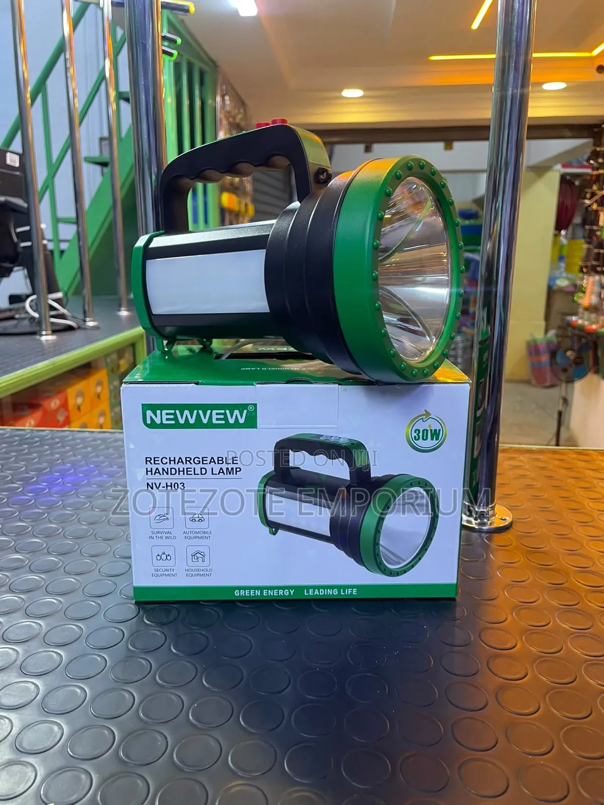 Newvew NH03 Handheld Lamp