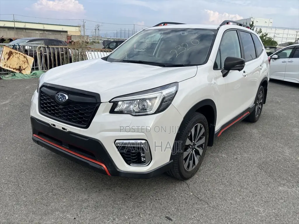 Subaru Forester 2019 White