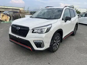 Subaru Forester 2019 White