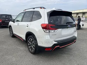 Subaru Forester 2019 White
