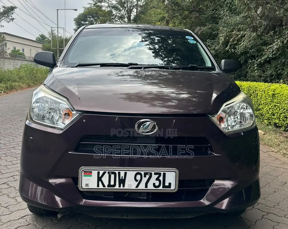 Daihatsu Mira 2018 Maroon