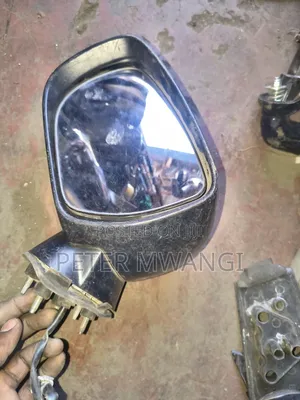 Suzuki Baleno Sidemirrow