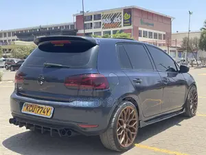Volkswagen Golf GTI 2012 Blue