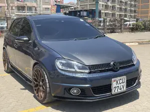 Volkswagen Golf GTI 2012 Blue