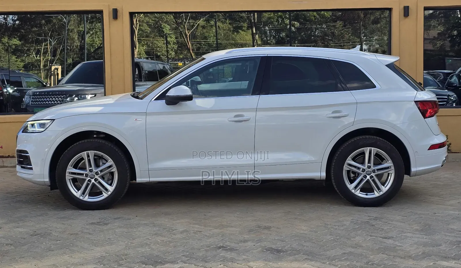 Audi Q5 45 Premium AWD quattro 2020 White