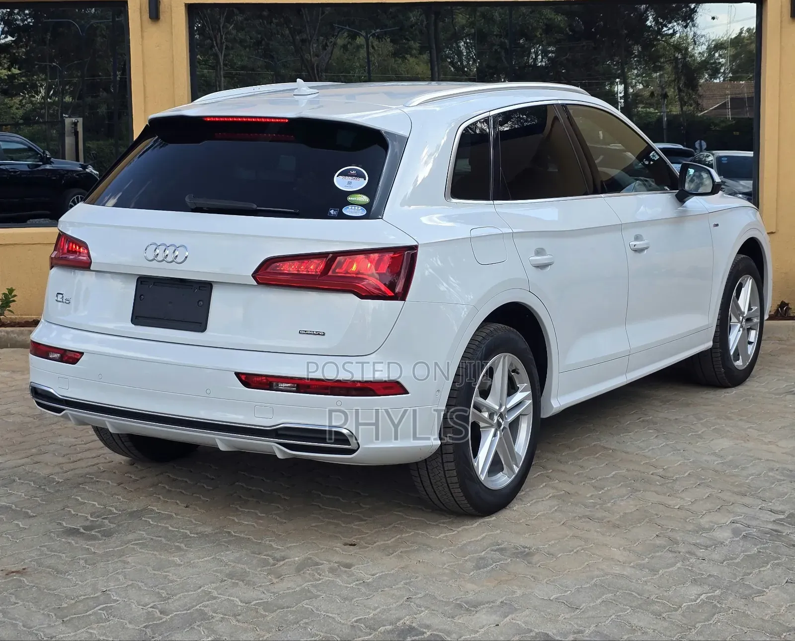 Audi Q5 45 Premium AWD quattro 2020 White