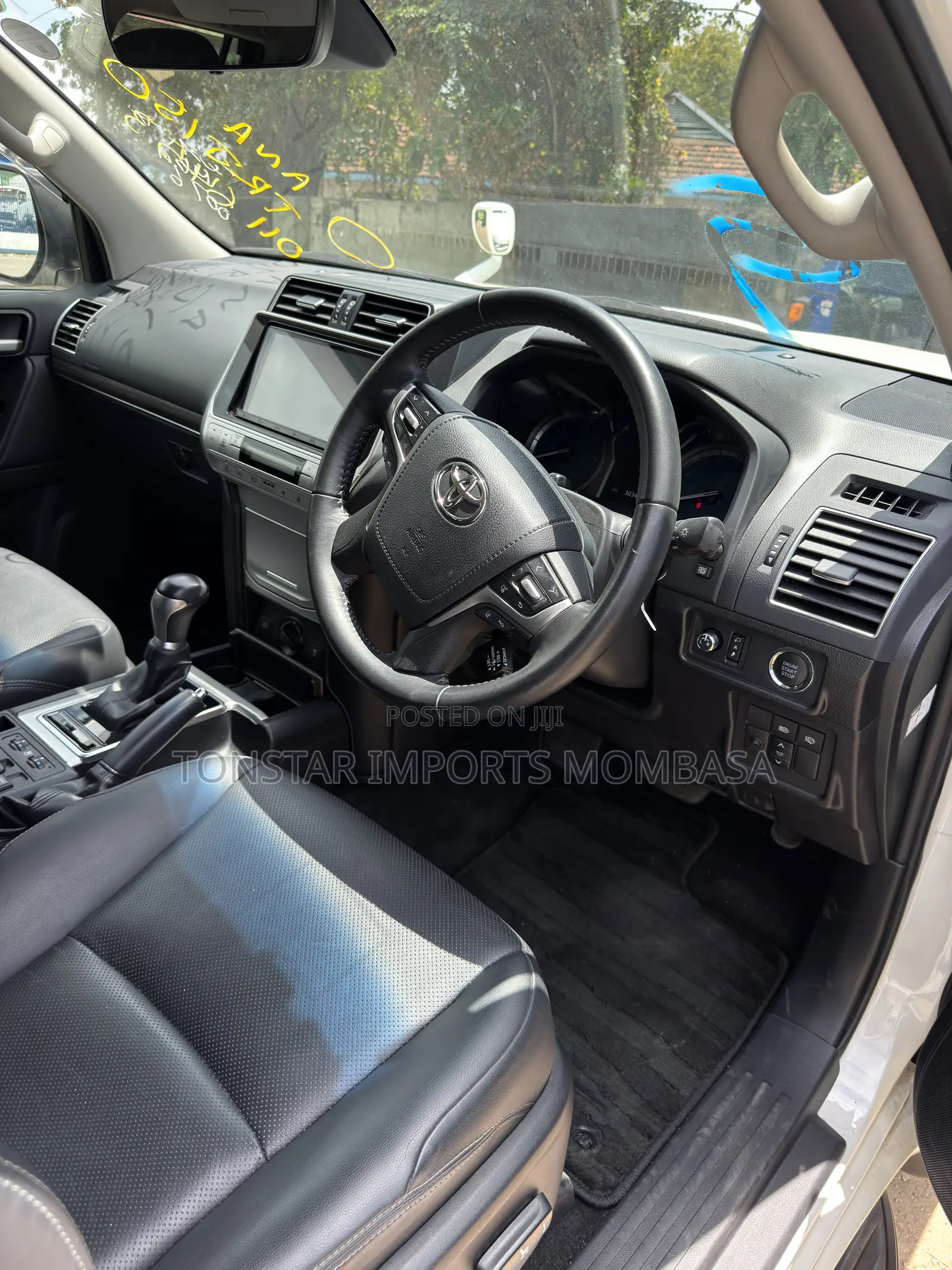 Toyota Land Cruiser Prado 2.7 2019 White