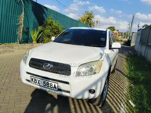 Toyota RAV4 2007 White