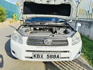 Toyota RAV4 2007 White