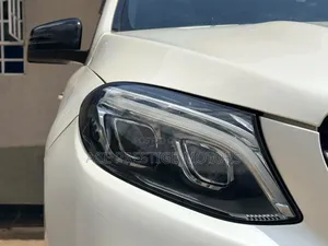 Mercedes-Benz GLE-Class 2016 White