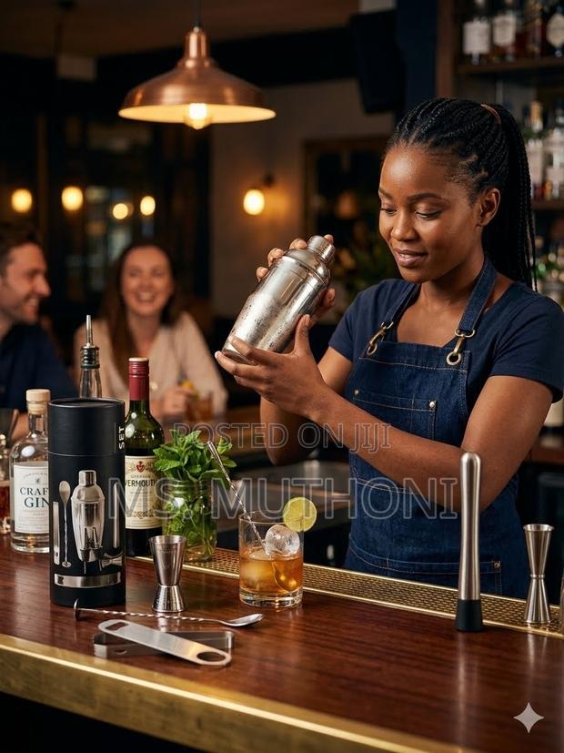 🍹 8-Piece Stainless Steel Cocktail Shaker Set