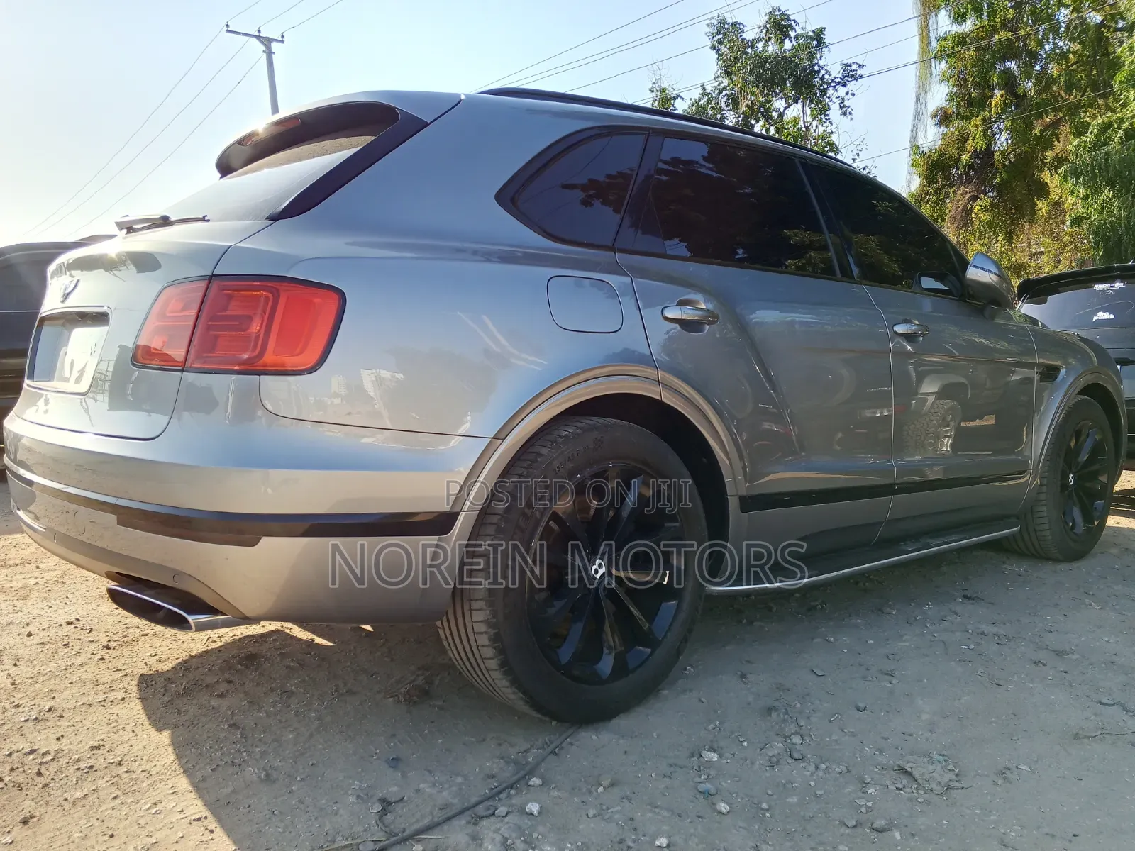 Bentley Bentayga 2017 Silver