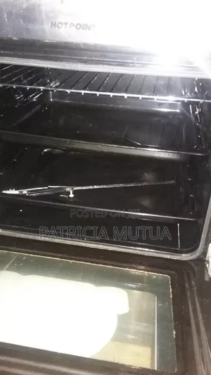 Hotpoint Cooker 3gas + 1electric 60by60cm