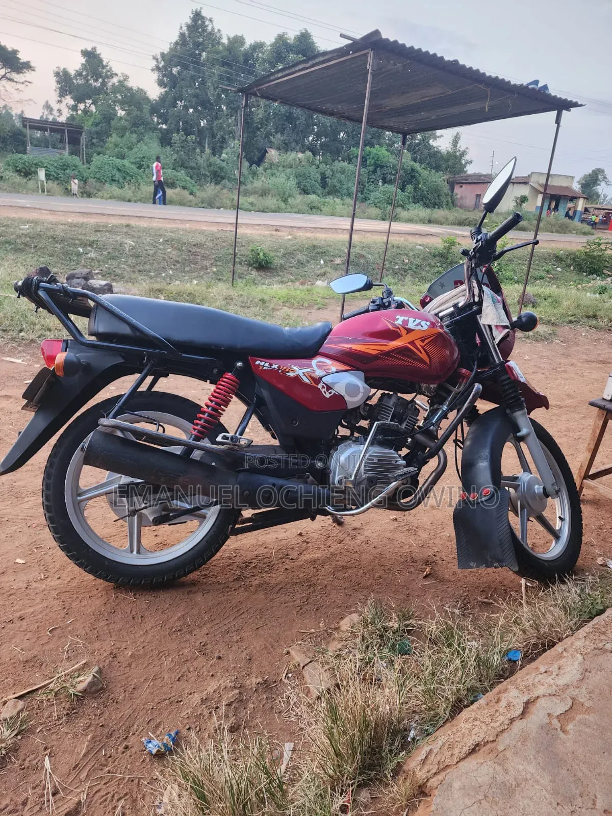 TVS HLX 125 2020 Red