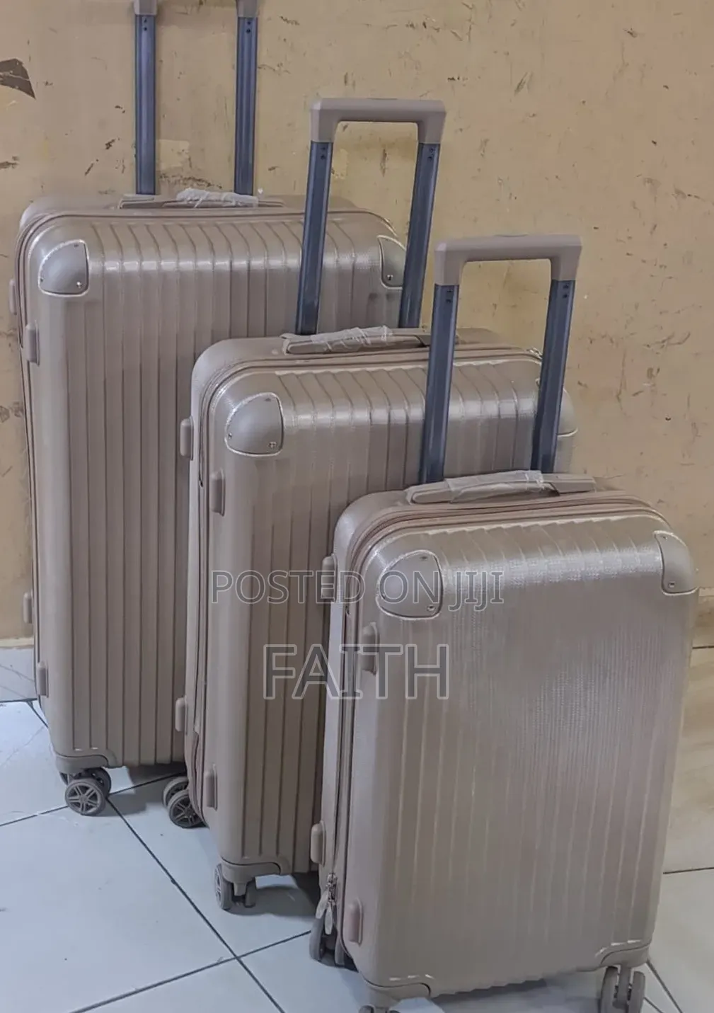 3 in 1 Fibre Suitcase {3 in 1 Fibre Suitcase} Fiber Suitcase