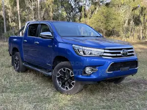 Toyota Hilux Revo Double Cab Deisel 2.4 AWD 2019 Blue