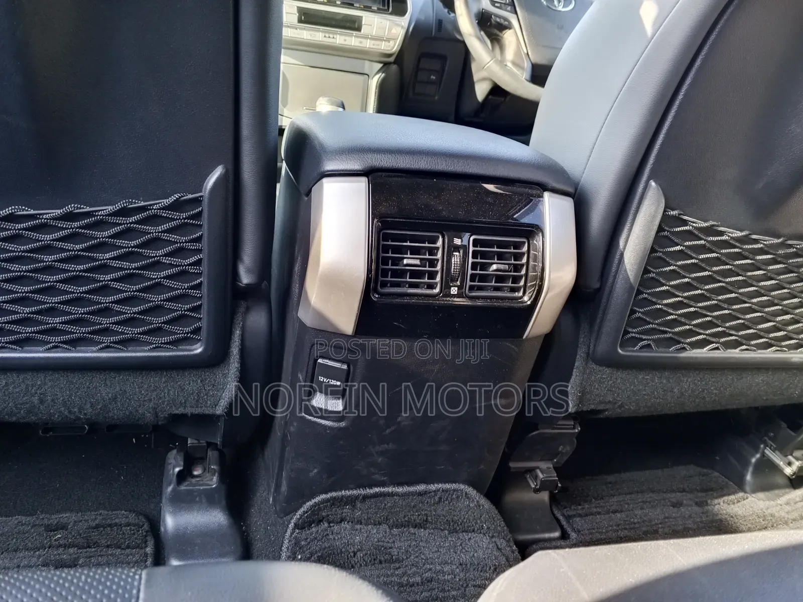 Toyota Land Cruiser Prado 2019 White