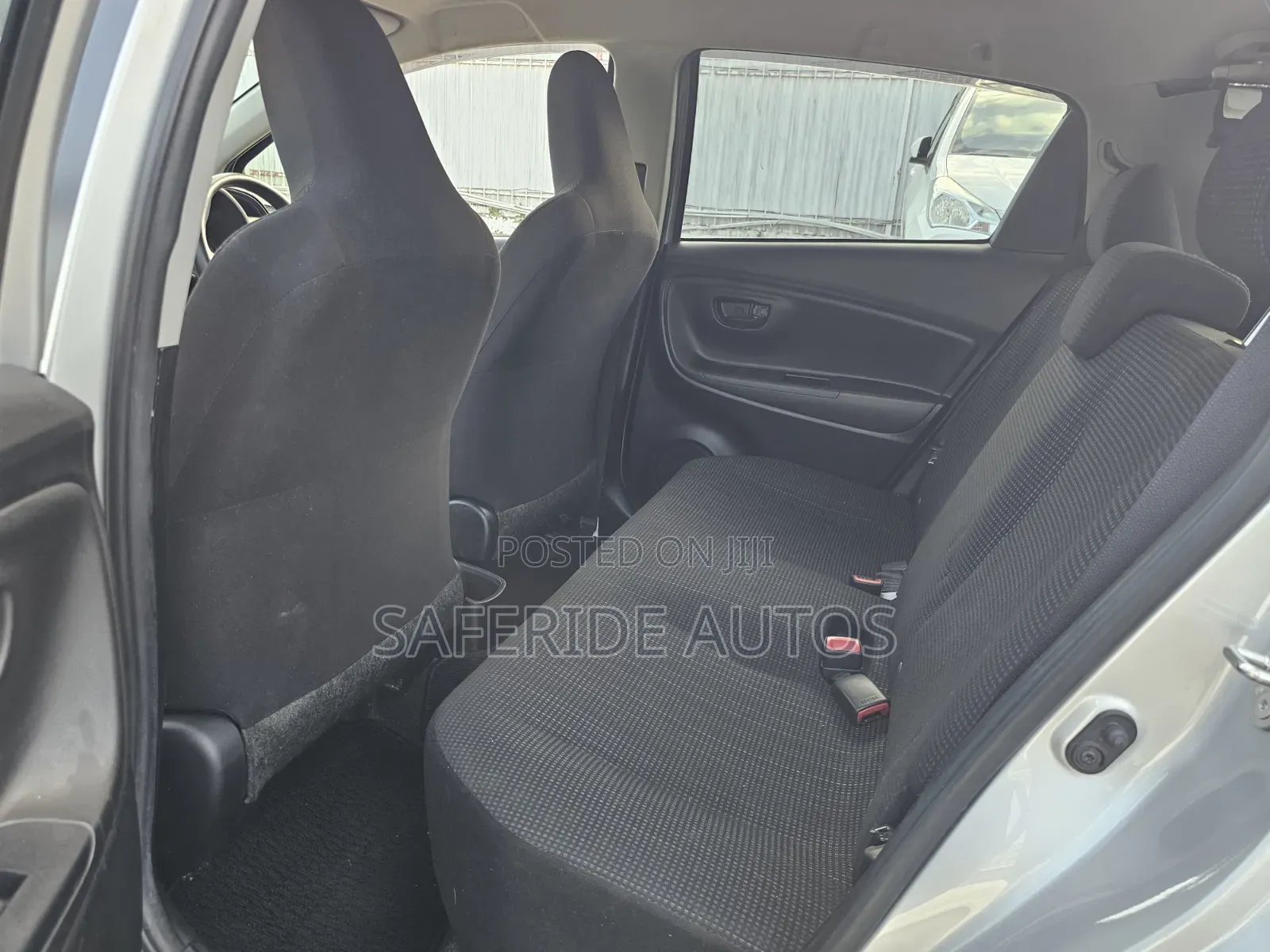 Toyota Vitz 2019 Silver
