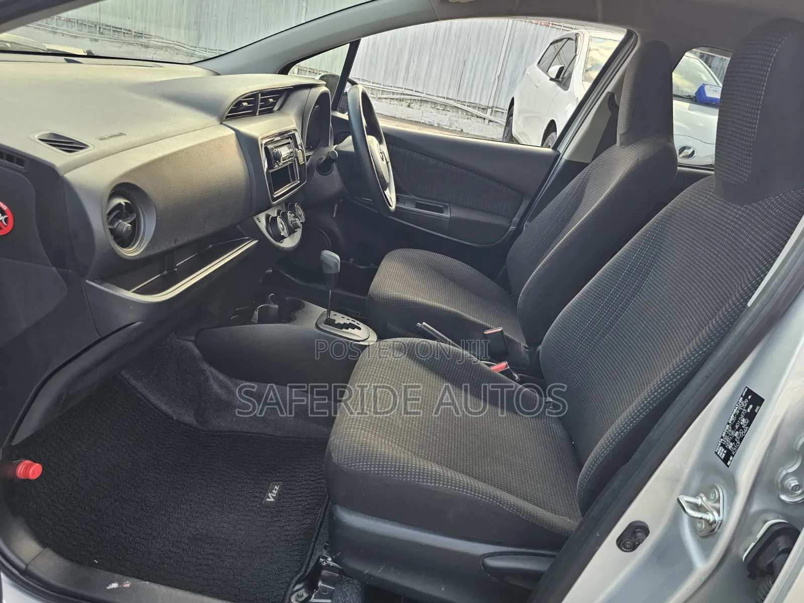 Toyota Vitz 2019 Silver
