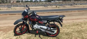 Bajaj Boxer 2025 Red