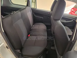 Toyota Succeed 2019 Silver